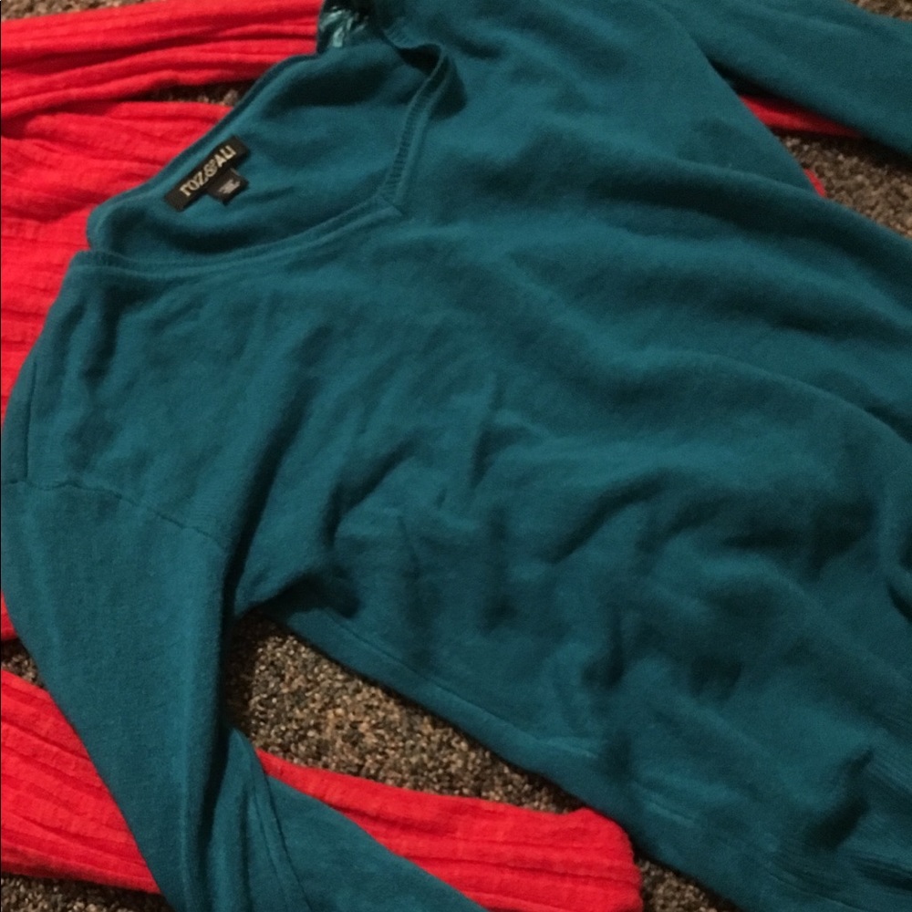 Teal long sleeve sweater